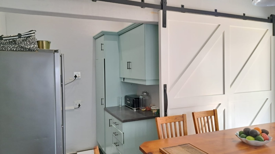4 Bedroom Property for Sale in Caledon Western Cape